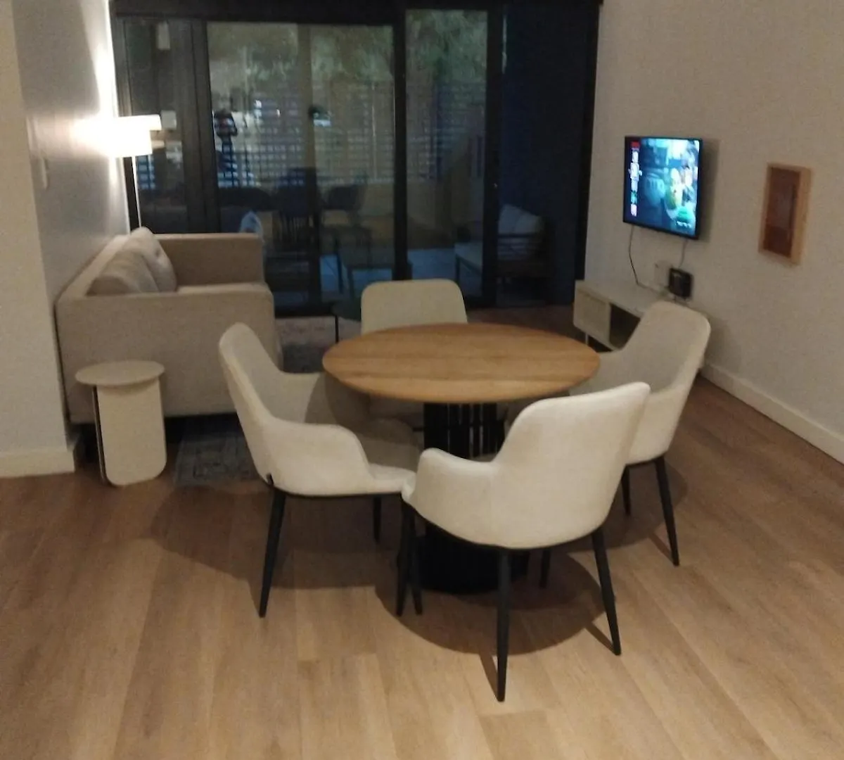 Mod 2 Bedroom On The Promenade Cape Town South Africa